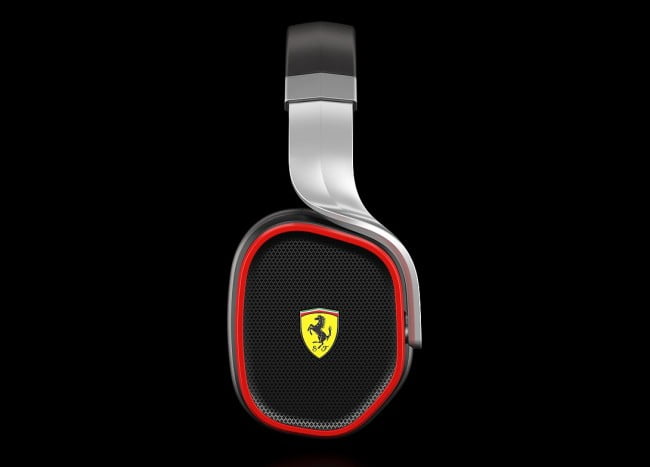Ferrari by Logic3 - Scuderia Ferrari Collection R300 ANC Headphones