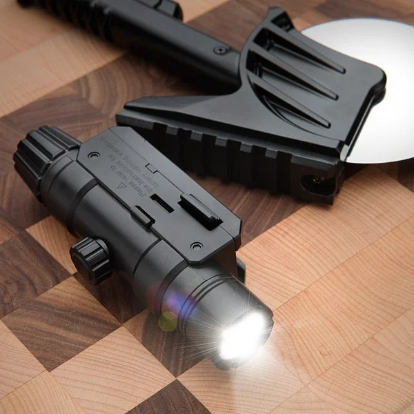 149f_tactical_laser_guided_pizza_cutter_rails