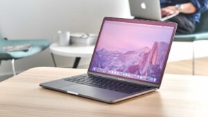 Macbook Pro 13 inch 2019