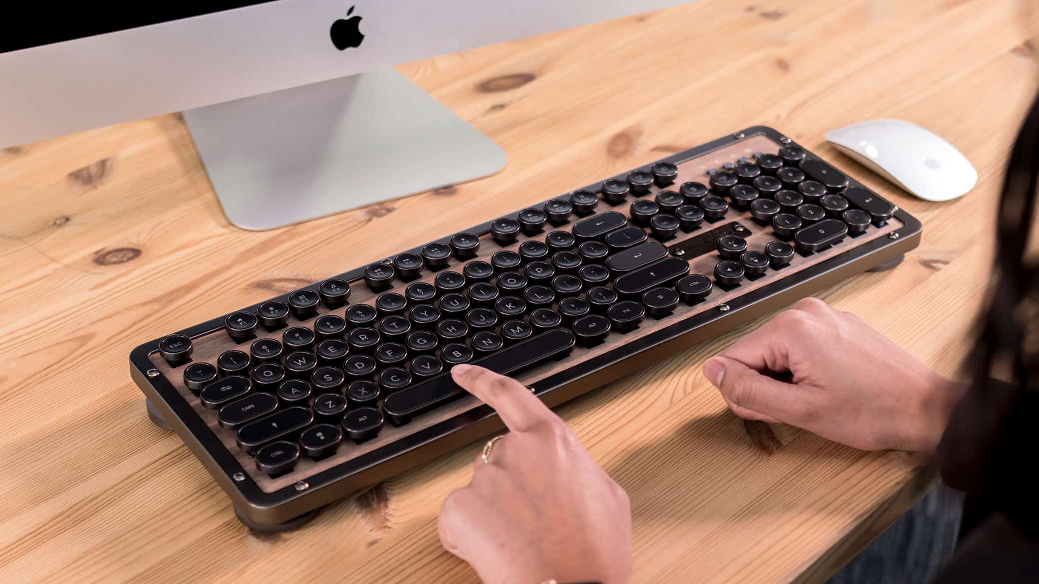 10 Best Typewriter Keyboards in 2025