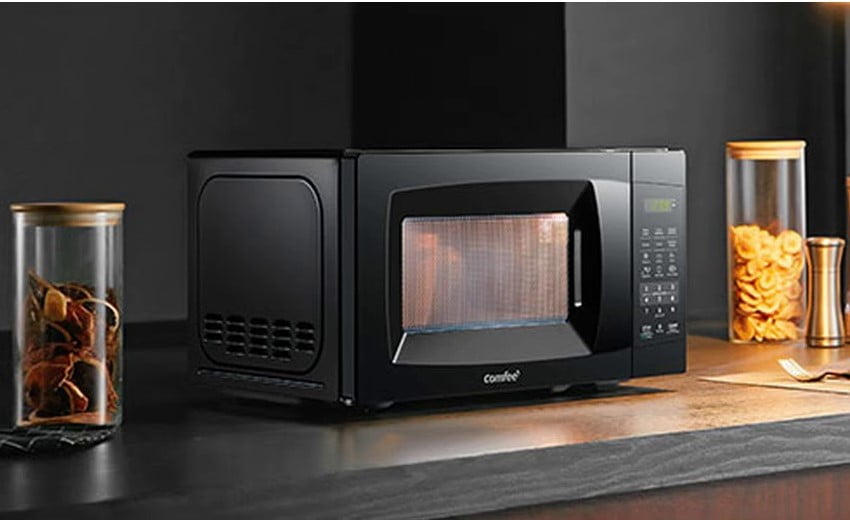 COMFEE’ EM720CPL-PMB Countertop Microwave Oven Review