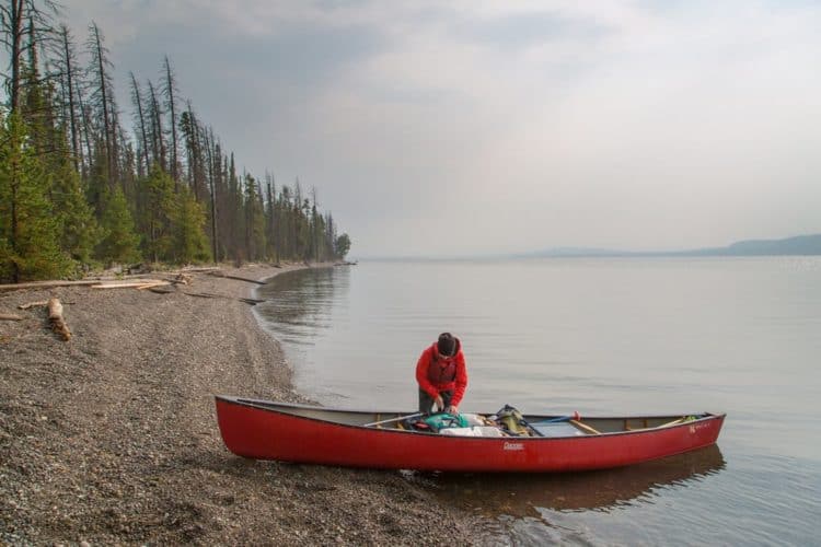 Pack canoe vs kayak