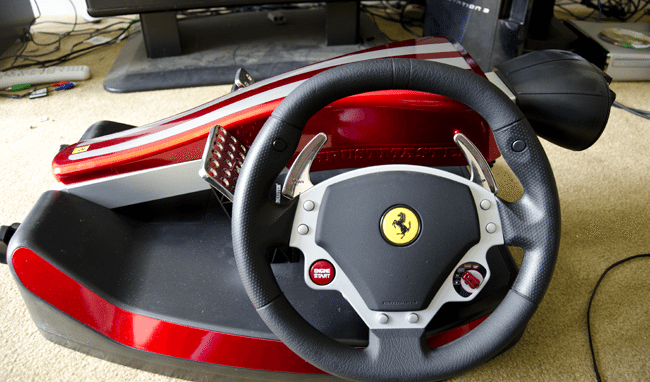 Thrustmaster Ferrari Wireless GT Cockpit 430 Scuderia Edition Review