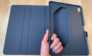 ESR iPad Case Review