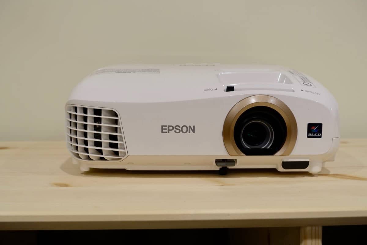 Epson Home Cinema 2040 3D 1080p 3LCD Projector Review