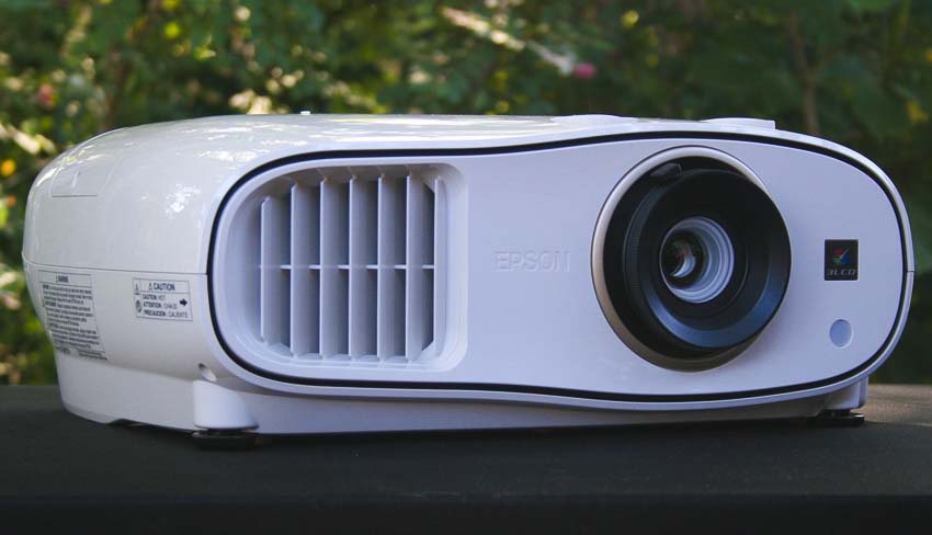 Epson Home Cinema 3700 Full HD 1080p 3LCD Projector Review