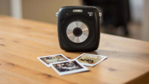 Fujifilm Instax Square SQ10 Review