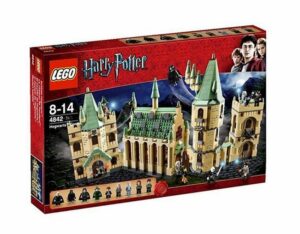 LEGO-Harry-Potter-Hogwarts-Castle-4842