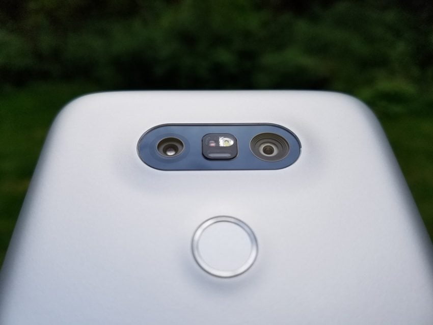 LG G5 Review 18 LG G5 smartphone