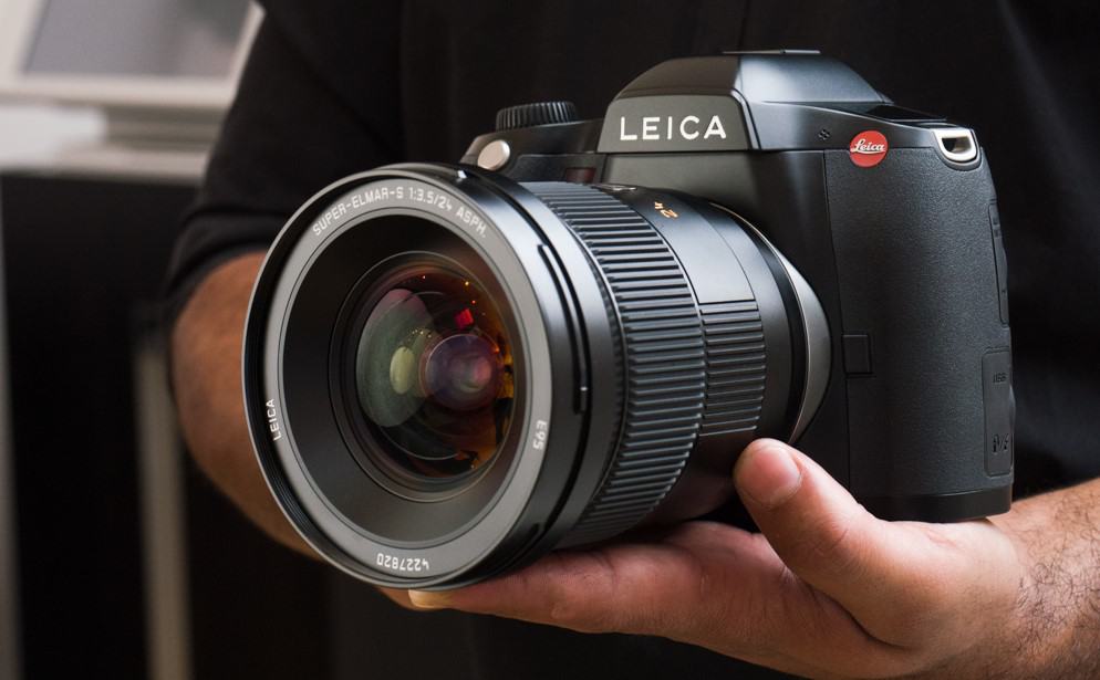 Leica Digital Camera Review