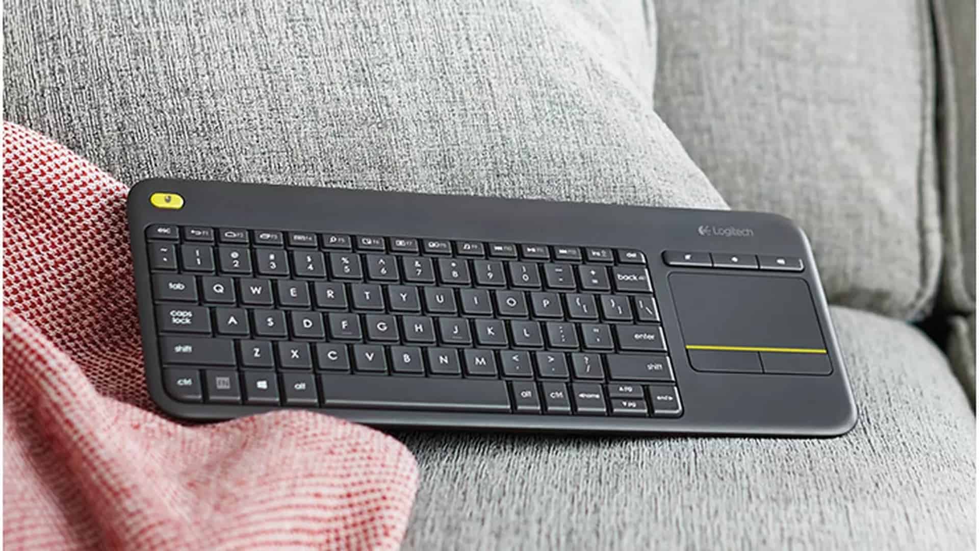 Logitech K400 Plus Review