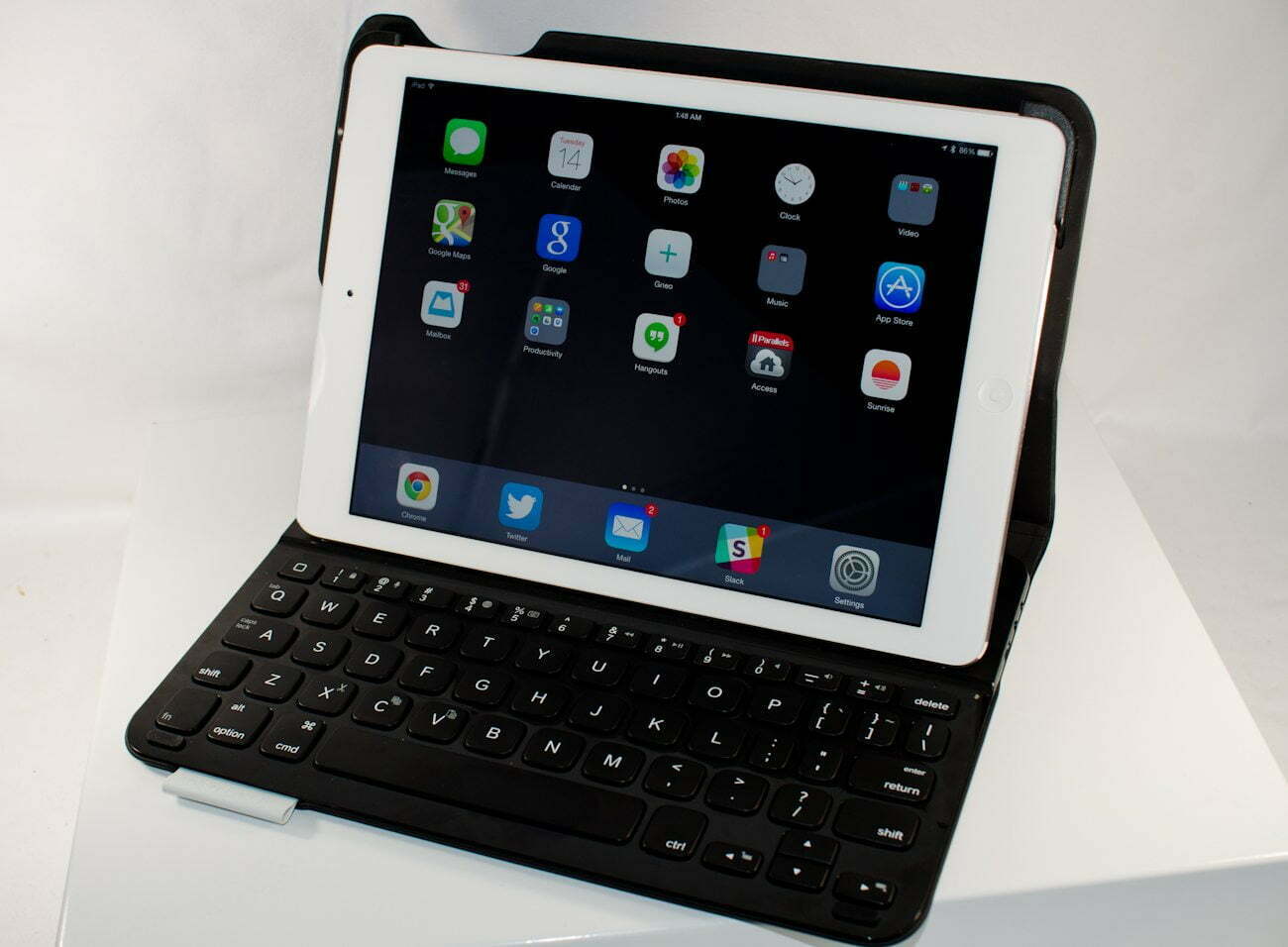 Logitech Ultrathin Keyboard Folio for iPad Air Review
