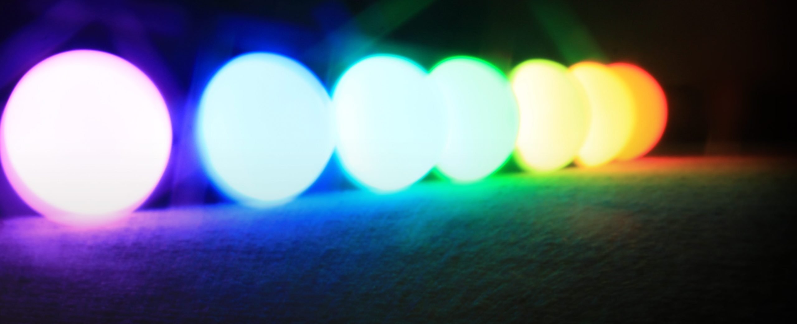 Lumen TL800 and LuMini TL100 App-Enabled LED Color Mood Light Bulbs Review