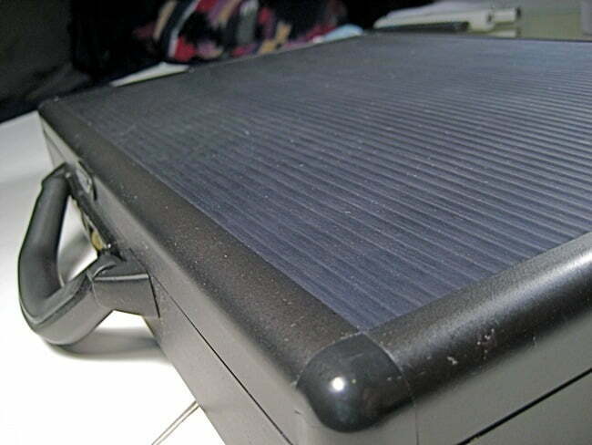 Mezzi 15-inch Black Aluminum Suitcase - 6