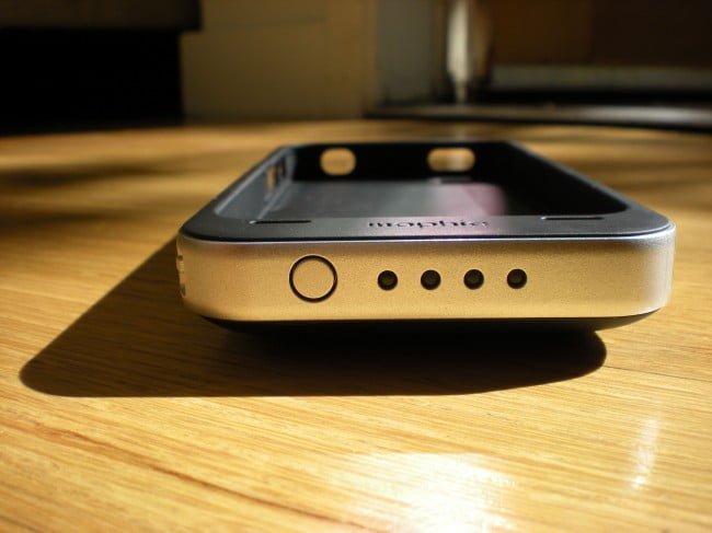 Mophie Juice Pack Air Review For The iPhone 4