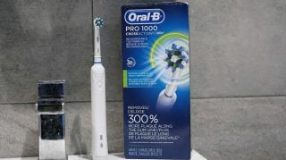 Oral-B Pro 1000 Review