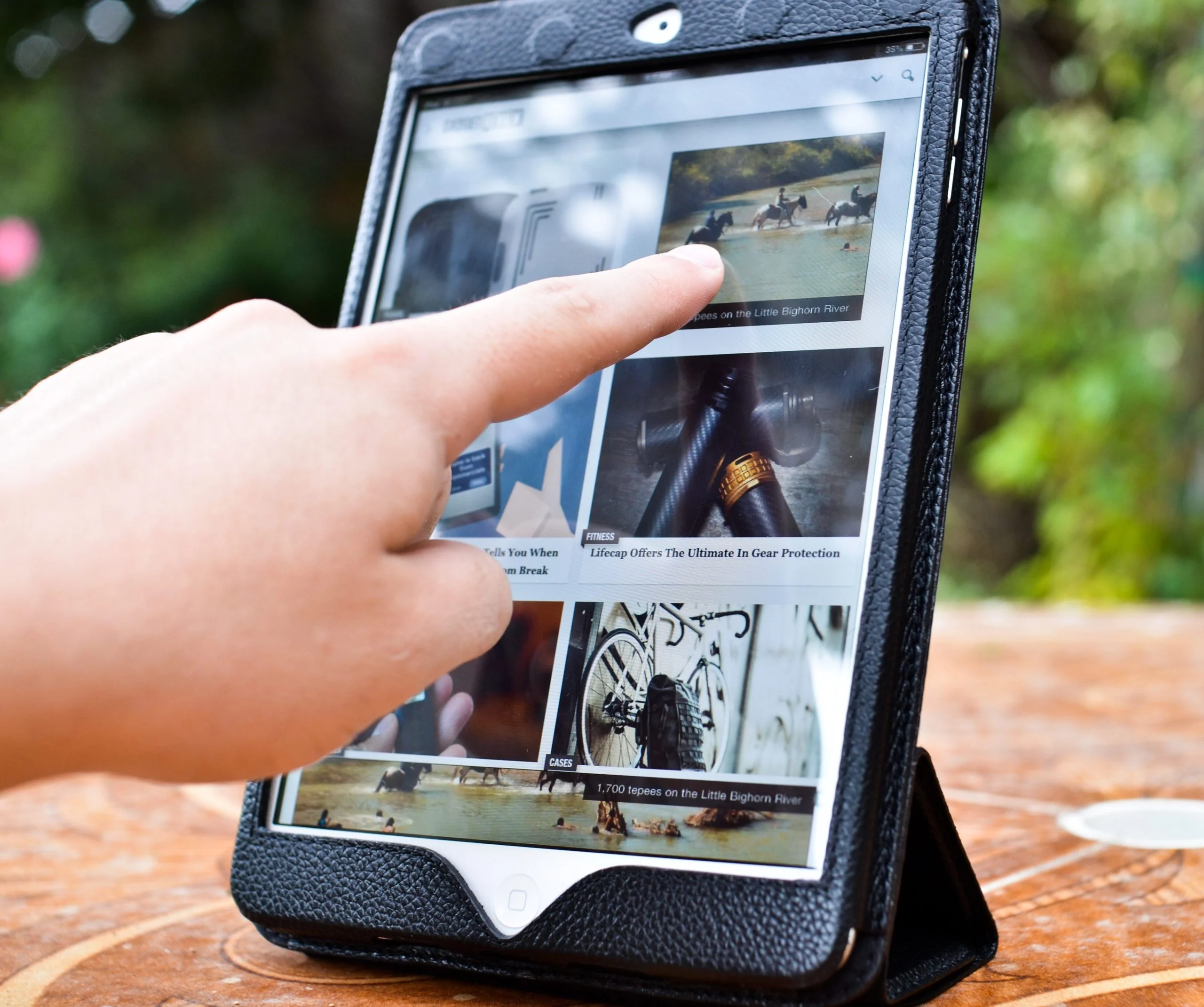 Orion Leather iPad Mini Smart Case Review