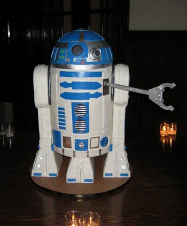 35 Top Star Wars Cakes (list/pics)