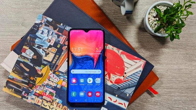 Samsung Galaxy A10 Review