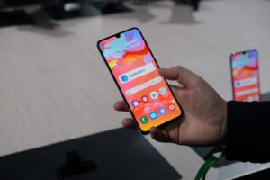 Samsung Galaxy A70 Review