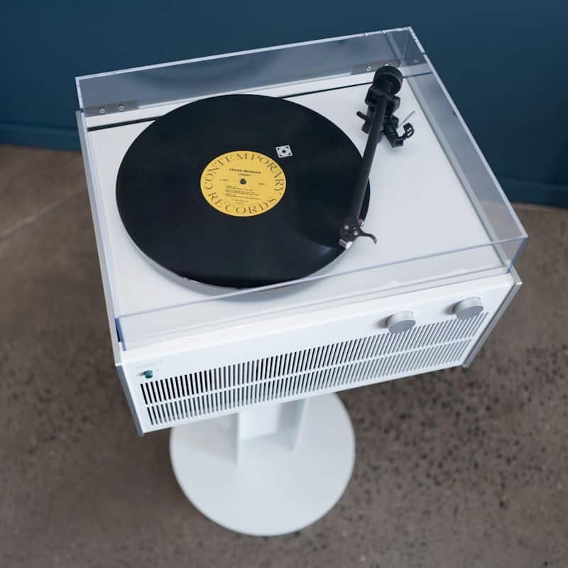 Symbol Modern Record Player Is Stylish And Wireless