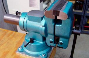 Best Bench Vise