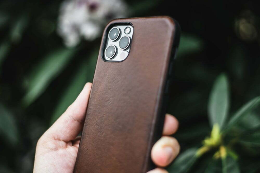 Best iPhone Battery Cases in 2023 (September Reviews)