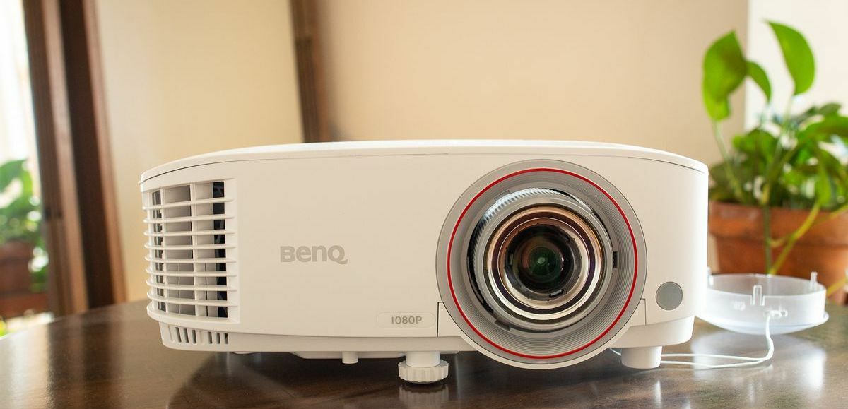 Best Long Throw Projector