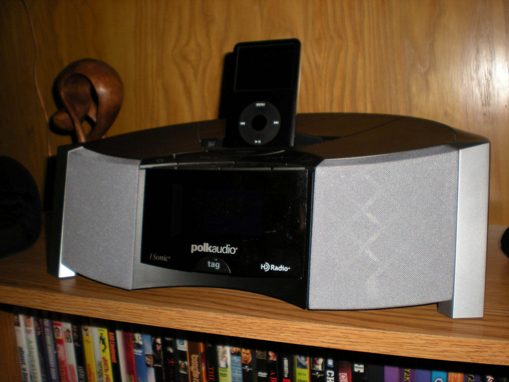 Polk Audio I-Sonic HD Radio And iPod Speaker System Review