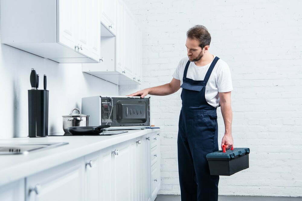 How to Test a Microwave Transformer