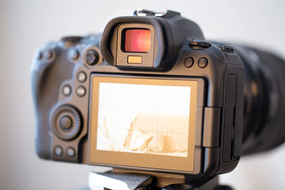How to Update a Digital Camera