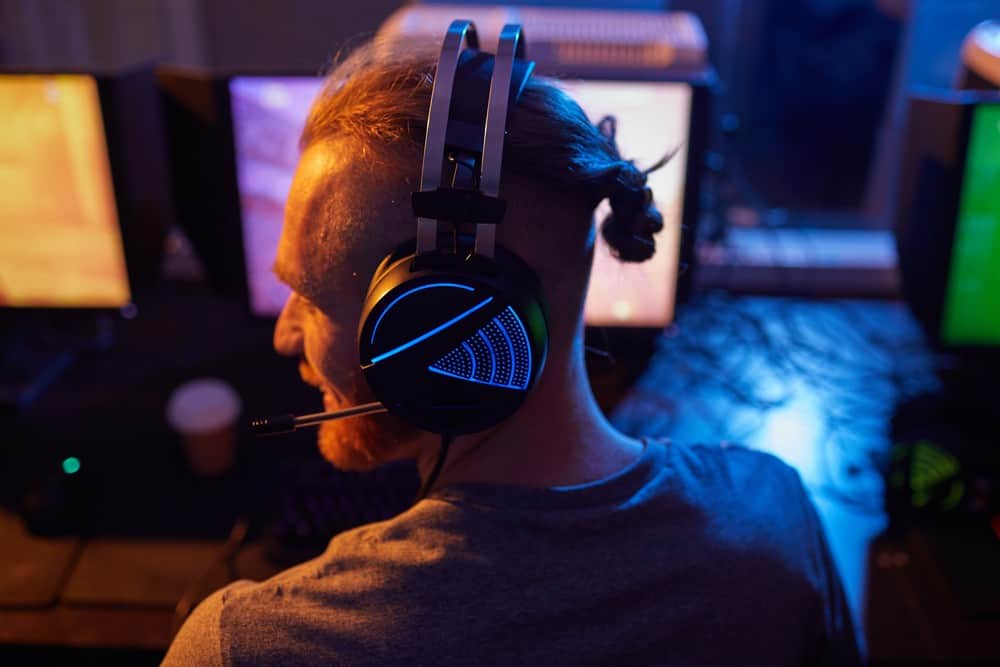 How to Use a Gaming Headset with an Audio Mixer