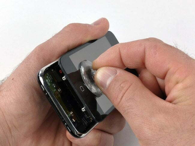 How to Remove Scratches from your iPhone (how to)