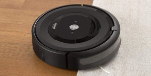 iRobot Roomba E5 Review