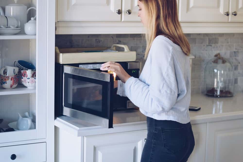 Microwave Fan Turns On When Door Opens