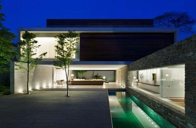 13 of the Most Luxurious Futuristic and Unique Modern Homes Money Can Buy