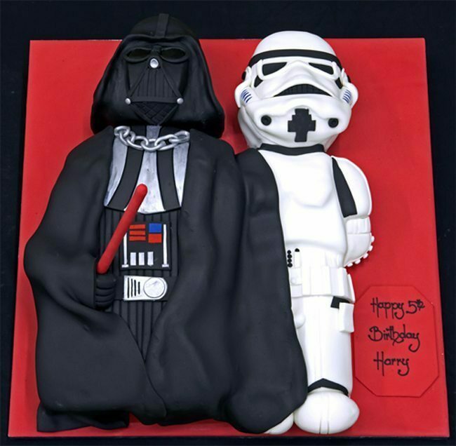 35 Top Star Wars Cakes (list/pics)