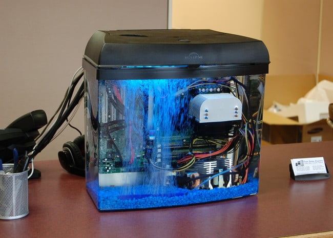 Puget DIY Aquarium PC Case Review