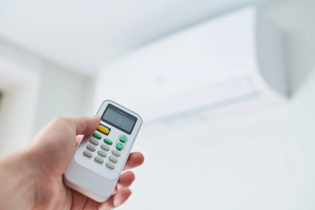 What Does a Capacitor Do in an Air Conditioner?