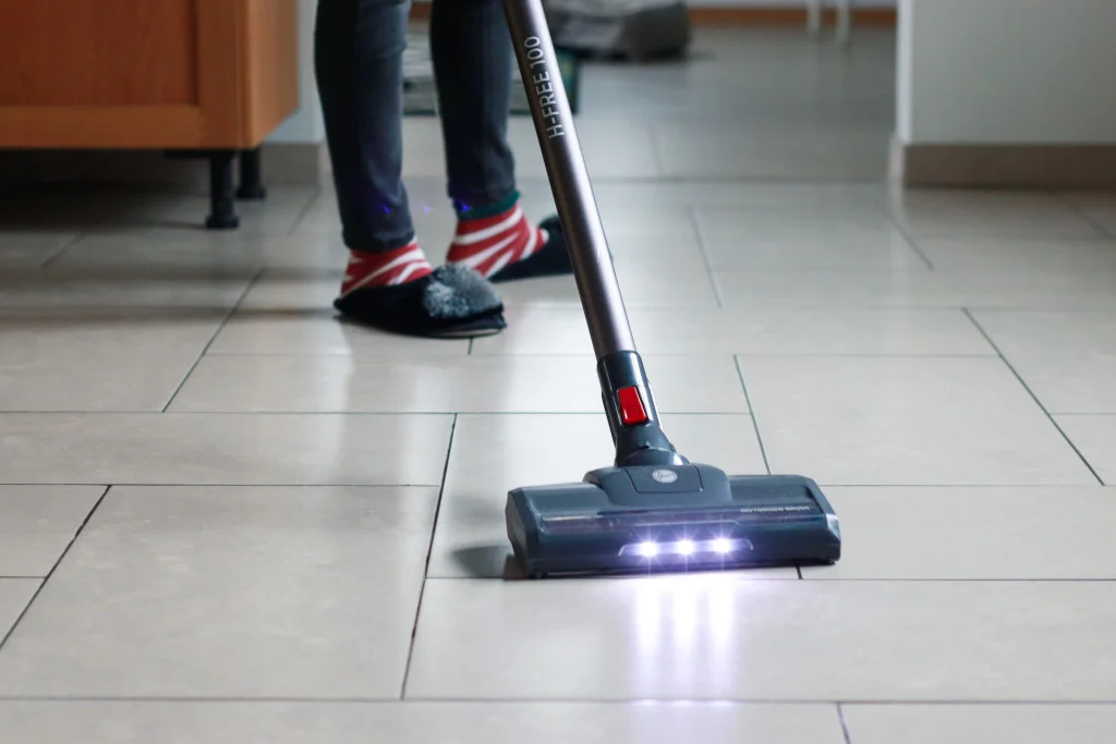 Understanding Air Watts in Vacuums