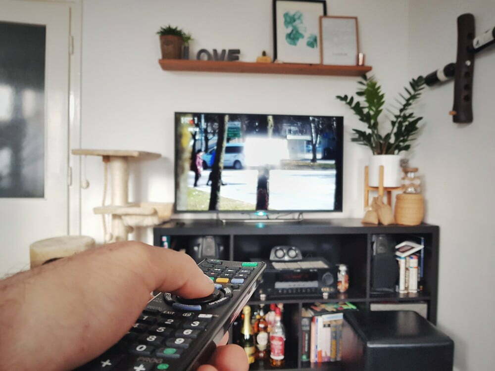 What is an OLED TV?